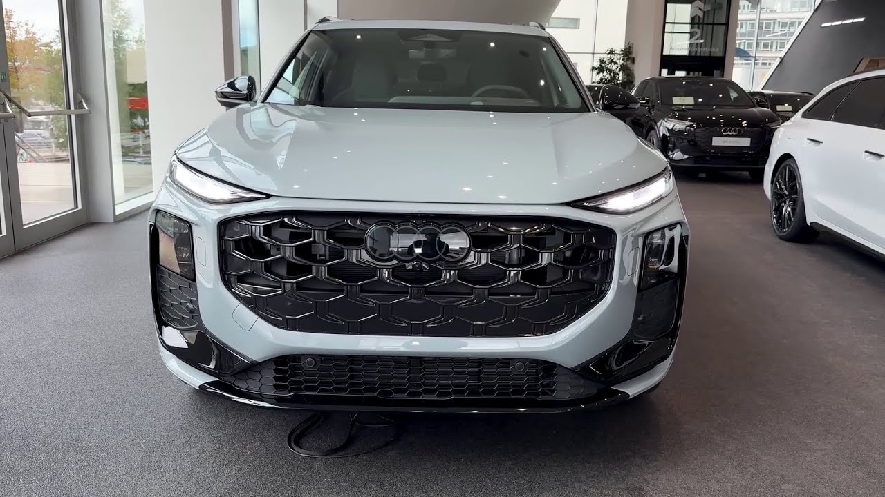 Первый взгляд! Audi Q3 S Line 2026 года &mdash; передовые технологии и безупречная связь