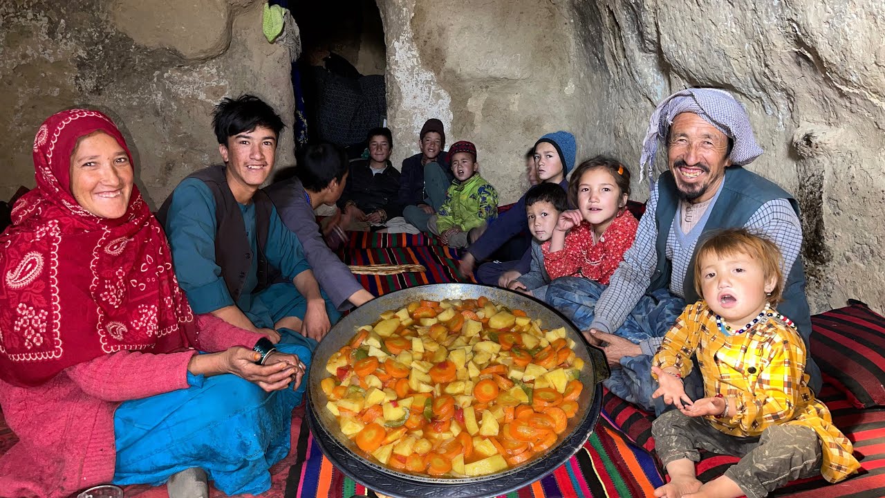 #cooking #pumpkin in The Oldest Cave with Traditionally #recipe | Bamyan Cave Survivor are #amazing