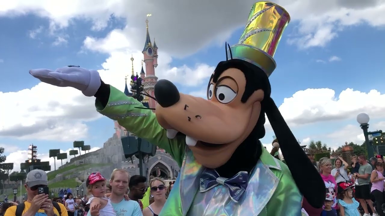 Dream... and Shine Brighter! Aug/2022 @ Disneyland Paris