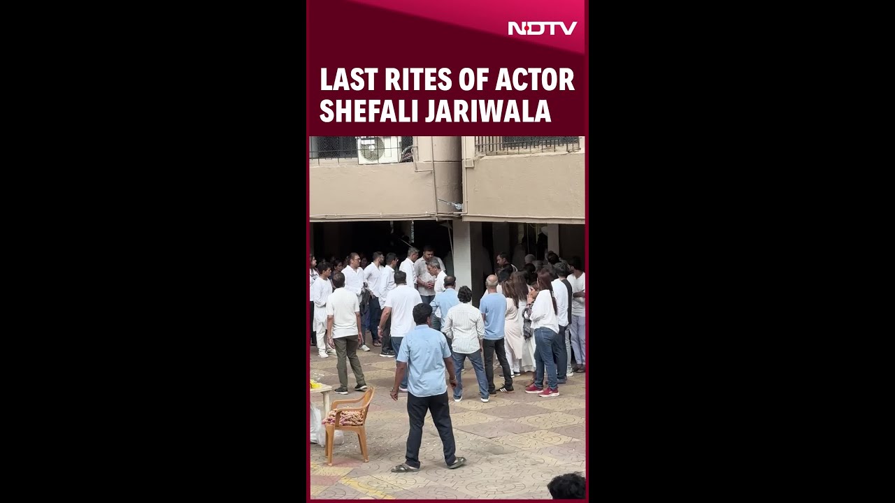 Shefali Jariwala | Last Rites Of Shefali Jariwala