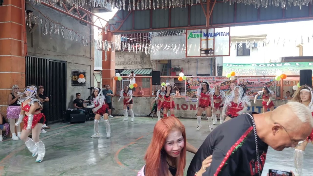 dance contest with 💃SEXY MOVERS 💃