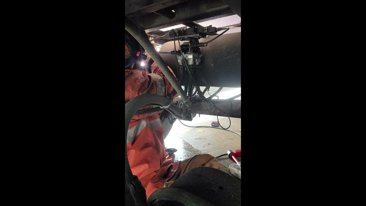Mobile Welding In the Rain