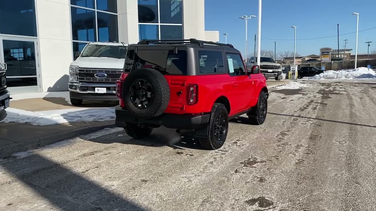2023 Ford Bronco Outer Banks New Brighton, St. Paul, Minneapolis, Brooklyn Park, Bloomington MN