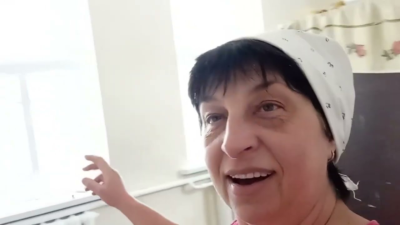 Ремонт.Нашли старую Чайку/Что сделано/Клеем обои...