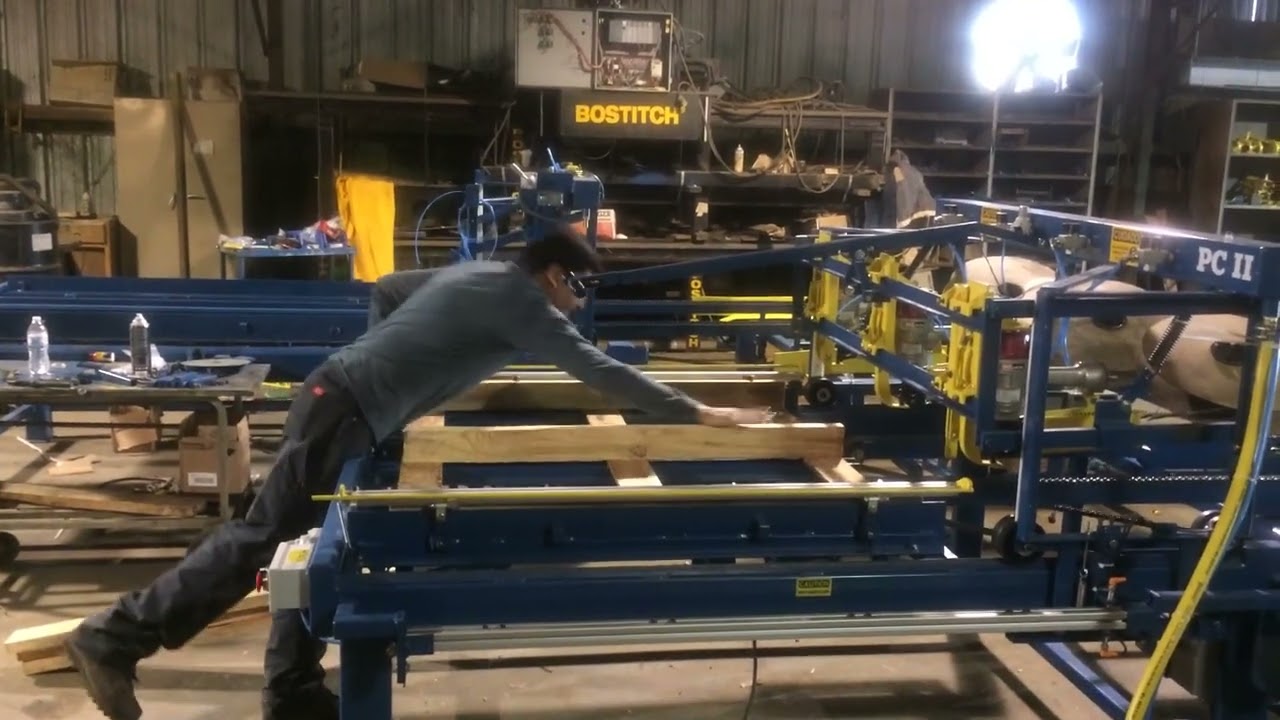 Pallet Machine with Auto Pallet Stacker | PC II w/ Deluxe Stacker