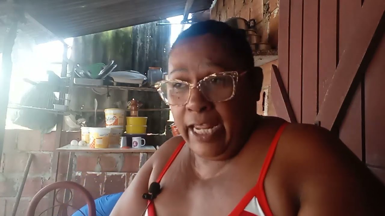 Oi gente mostrando aqui a vocês a sandália que eu comprei como comunizar o gás 😄😄😄😄