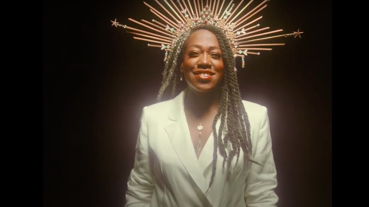 Mélissa Laveaux - LA BALEINE - (Official Music Video)