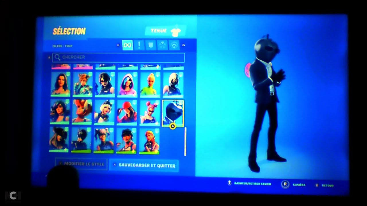 ASMR Présentation de mon casier FORTNITE/Chuchotement intense