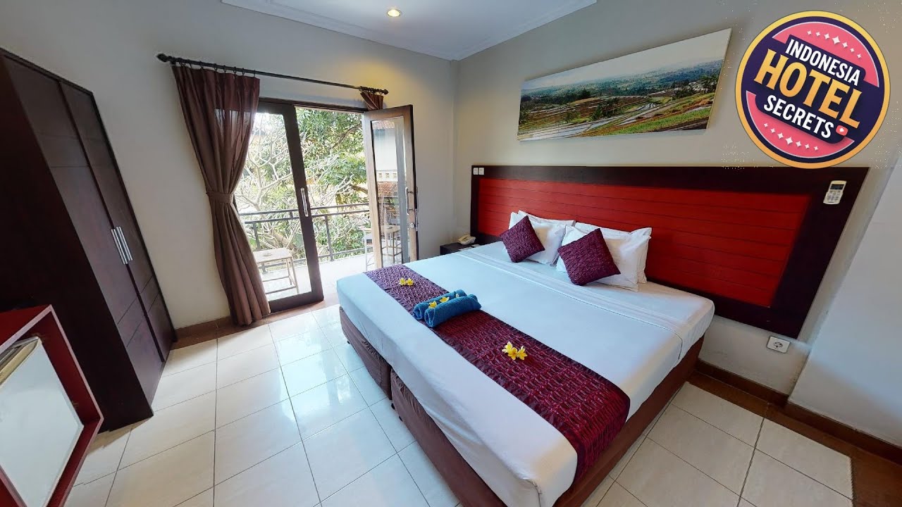 Legian Village Hotel | Bali, Indonesia | Hotel Review 🏩