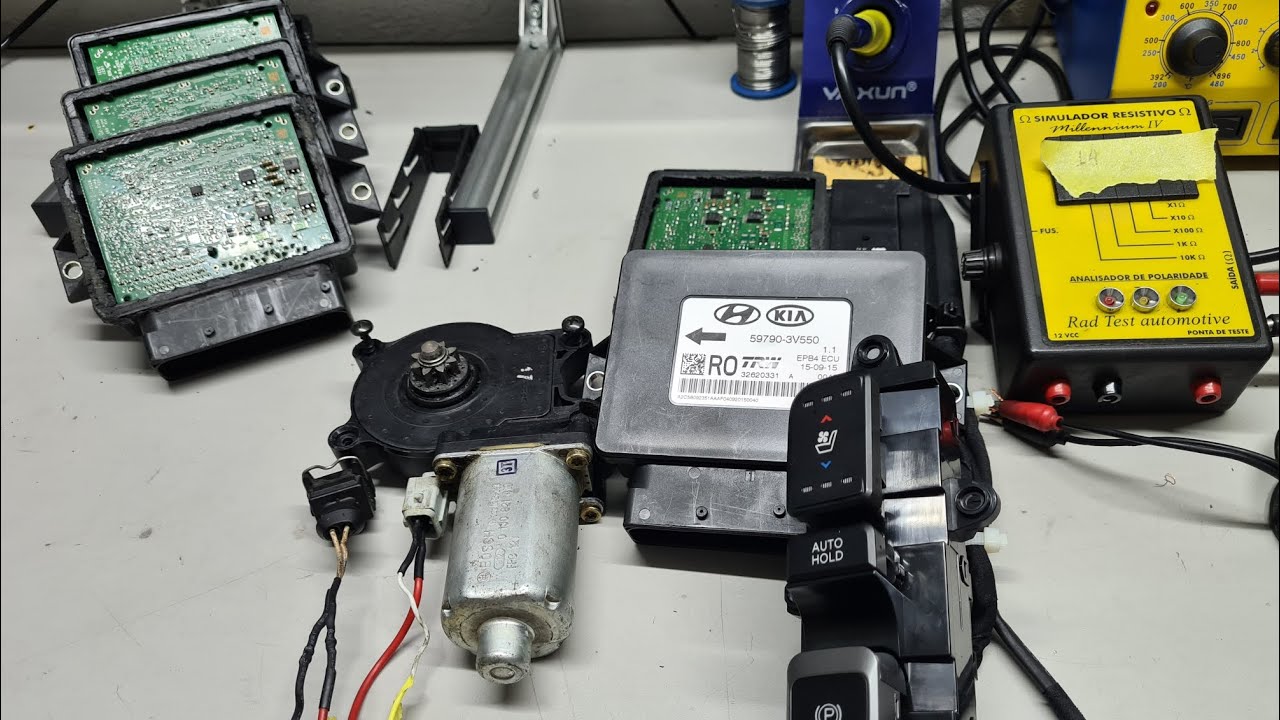 AZERA 3.0 : EPB (FREIO ELETRÔNICO) : Auto hold, esp, brake, aceso.