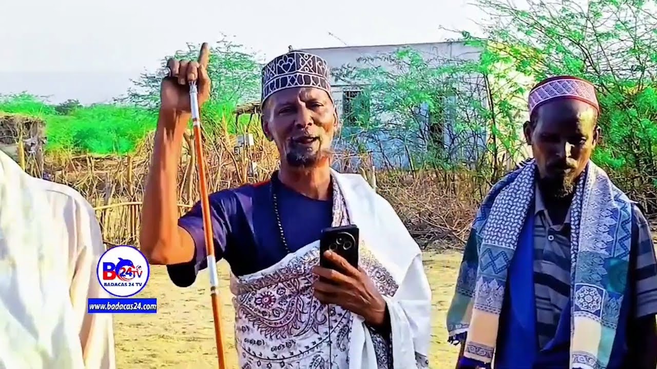Gadabuursiyoow gobtu ma caytanto ee wey.... Mujaahid idiris yey baxar