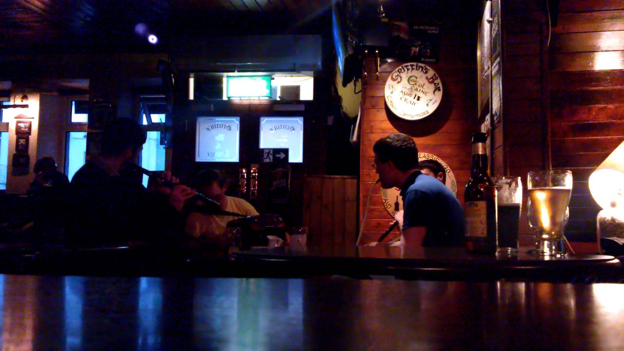 Clifden Irish Pub Music