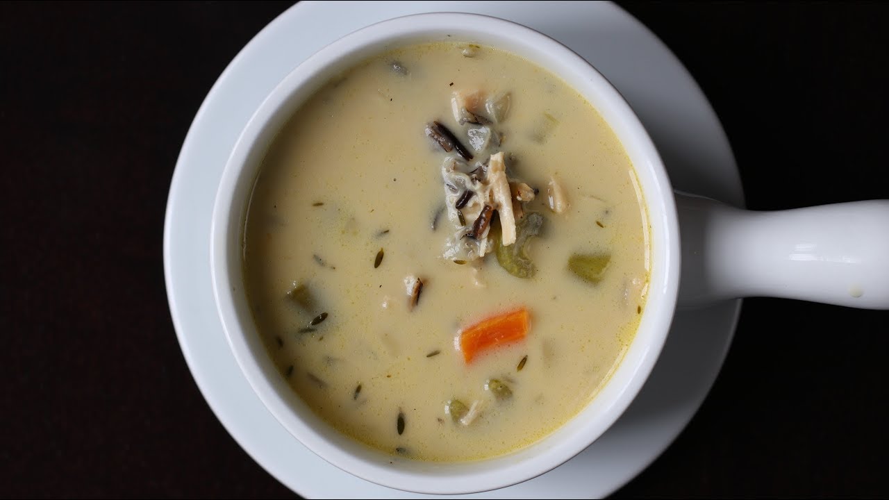 Сливочный суп из курицы и дикого риса