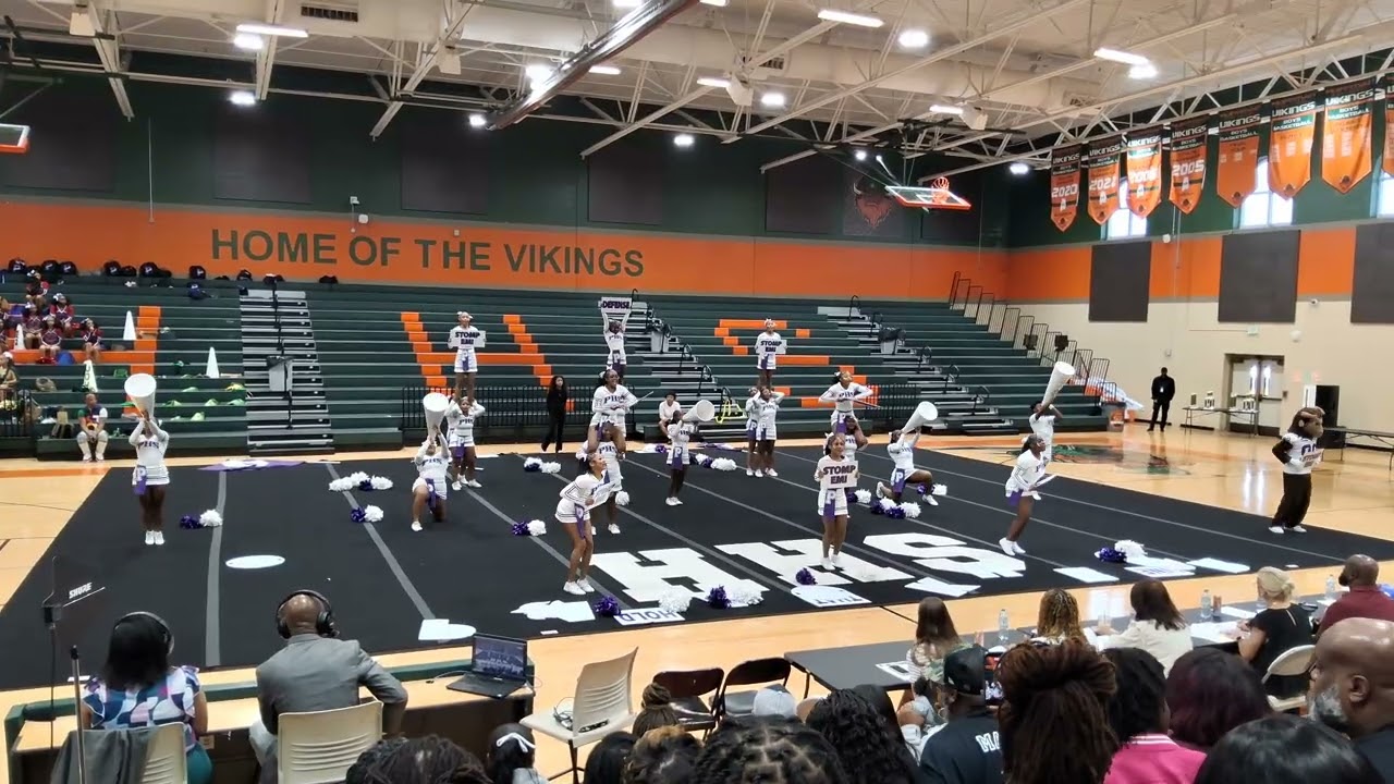 🦬 A.H. Parker High Cheerleaders| 