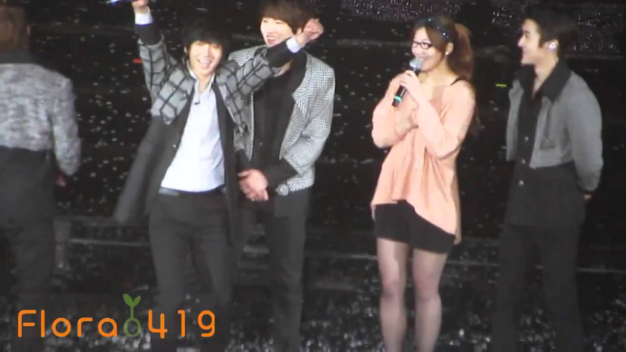 [Flora萌蕙] 120203 Super Show IV in Taipei - Teaching dance + Yesung's girl friend {SJ so cute}