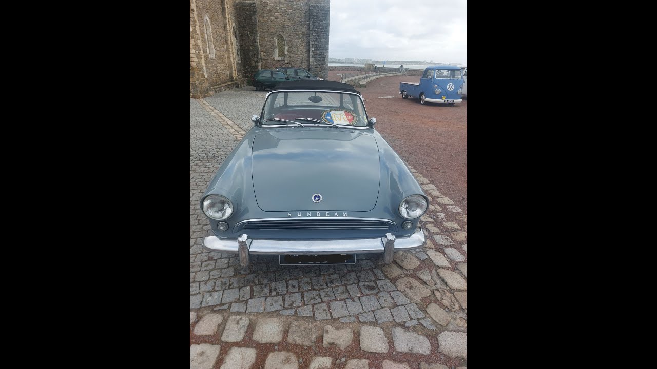 Sunbeam Alpine Série 1 (1960) - Sables Rétro Sport & Collection - Décembre 2024
