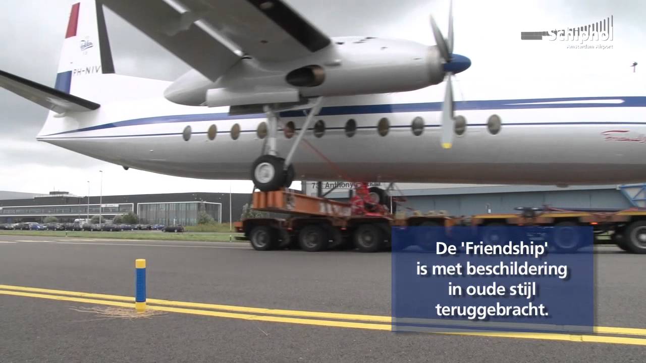 Fokker F27 'Friendship' op transport