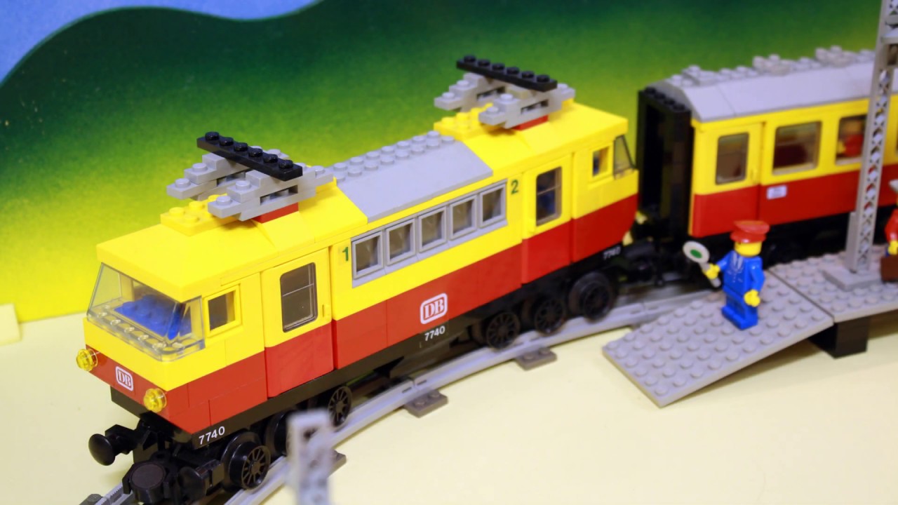 LEGO 12v Trains - LEGO 7740 - Inter City Passenger Train