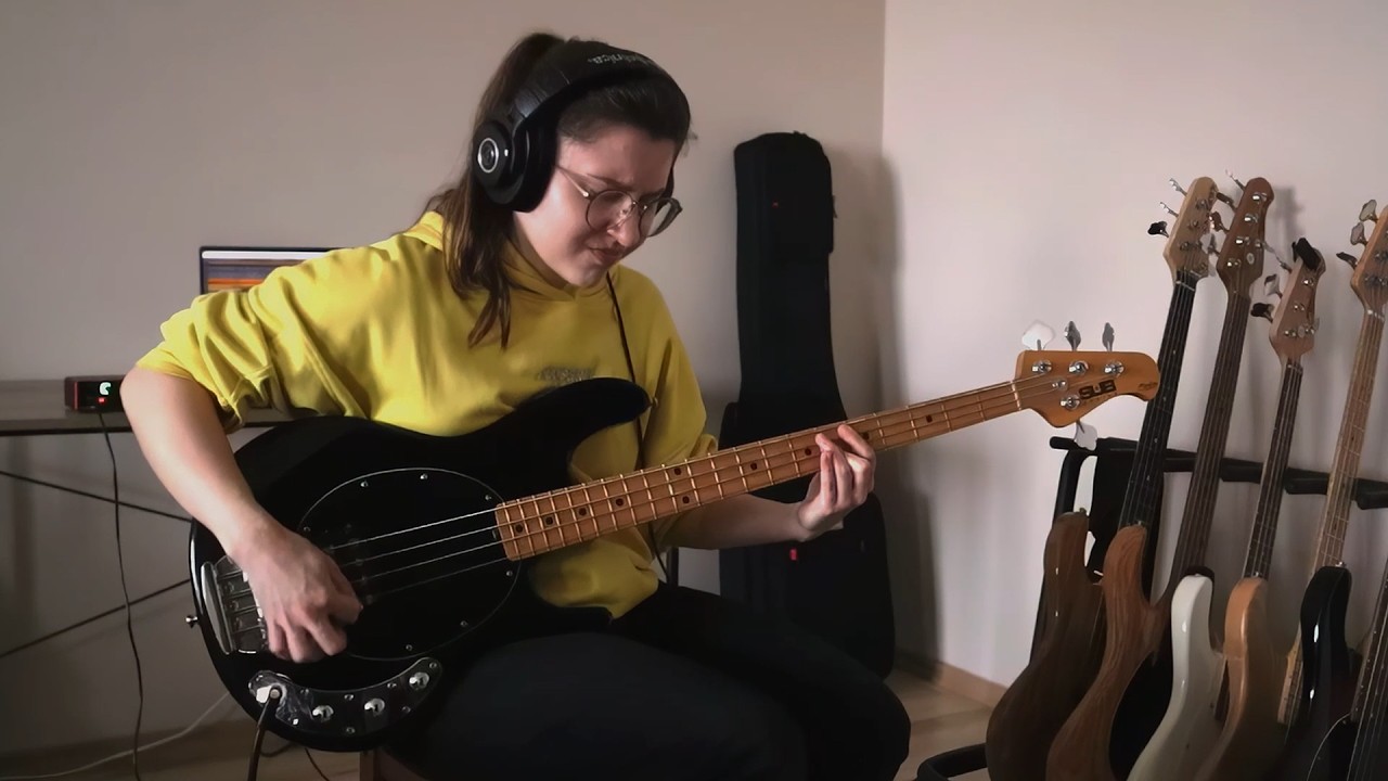 Nine Inch Nails - March Of The Pigs (Bass Cover)