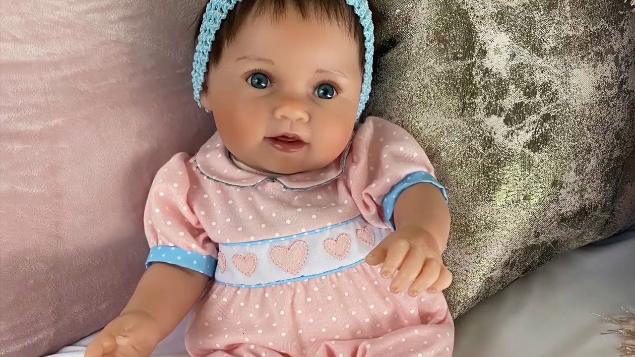 Unboxing Ashton Drake reborn baby doll Littlest Sweet Heart by Ping Lau! We love her!
