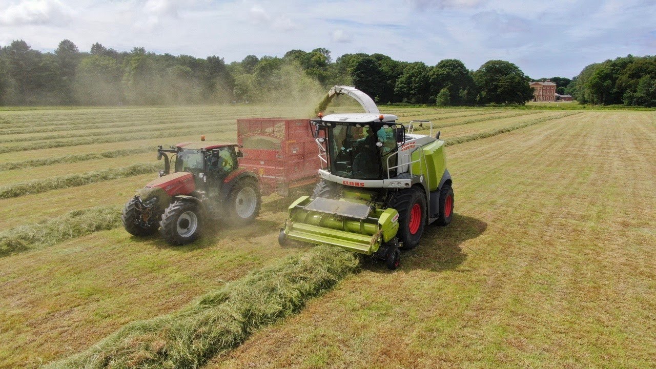 BIGGEST GRASS SILAGE CROP WE HAVE EVER HAD!?