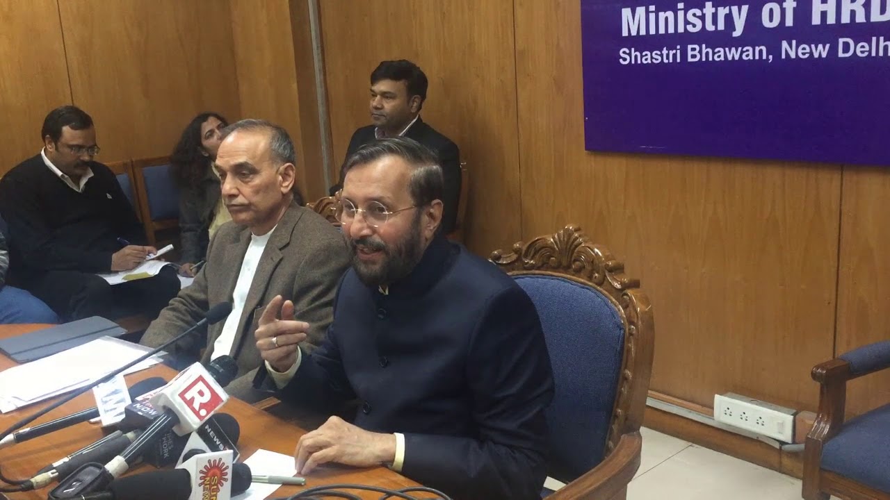 2 HRD Minister Prakash Javadekar on Teacher Education