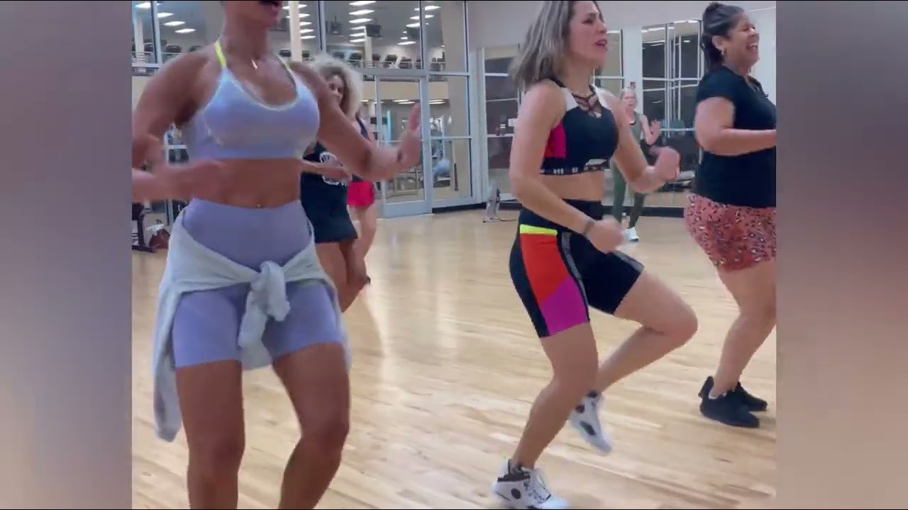 #fypシ #dojocat #woman #zumba #foryou Woman - Dojo Cat - Zumba choreo