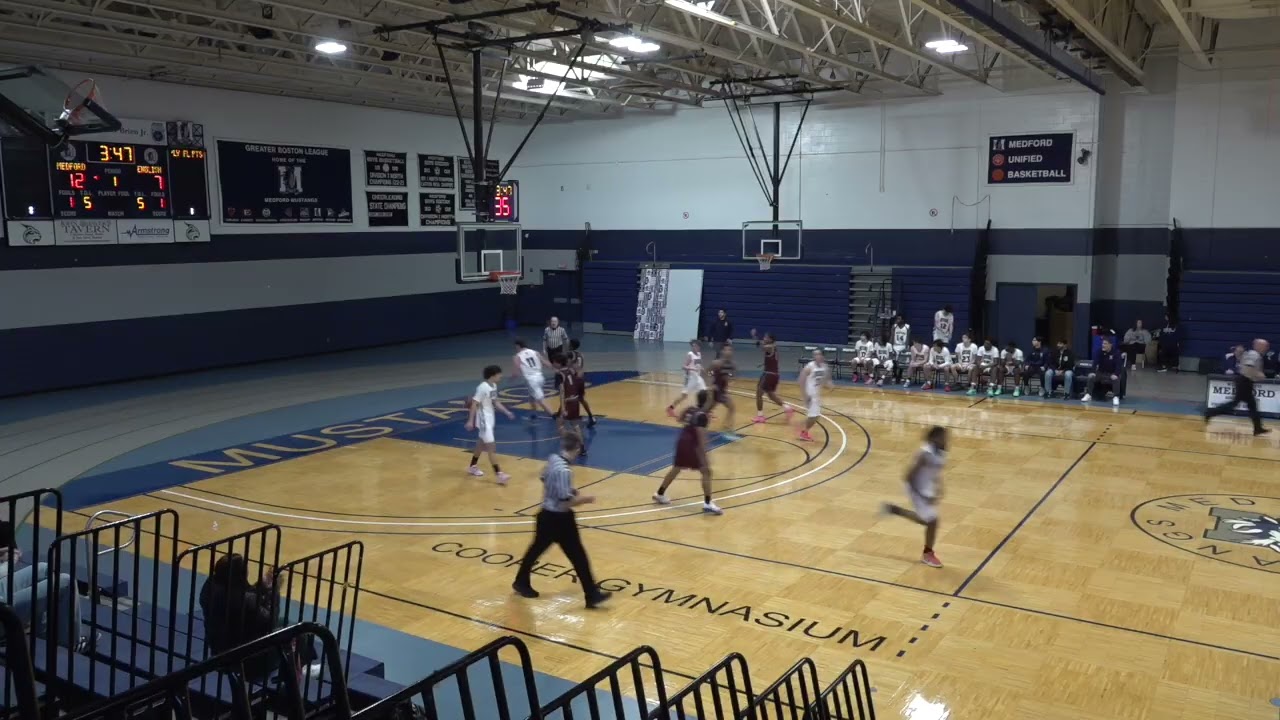 Lynn English Bulldogs vs Medford Mustangs | January 3, 2026