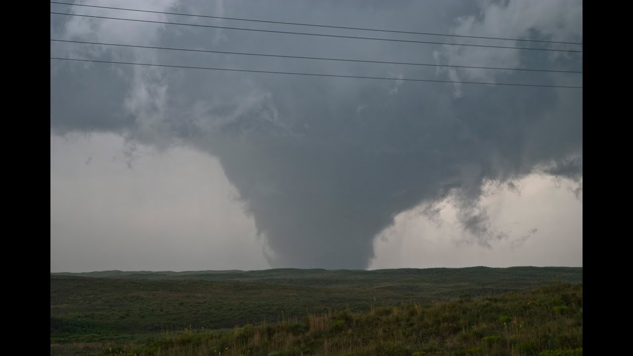 Large Tornado: Canadian, Texas May 27th, 2015