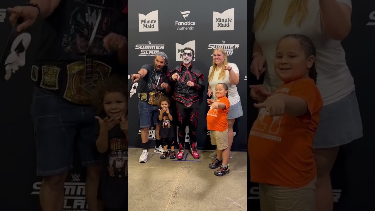 Some very evil, very nice moments at #SummerSlam Takeover 🧛&zwj;♂️