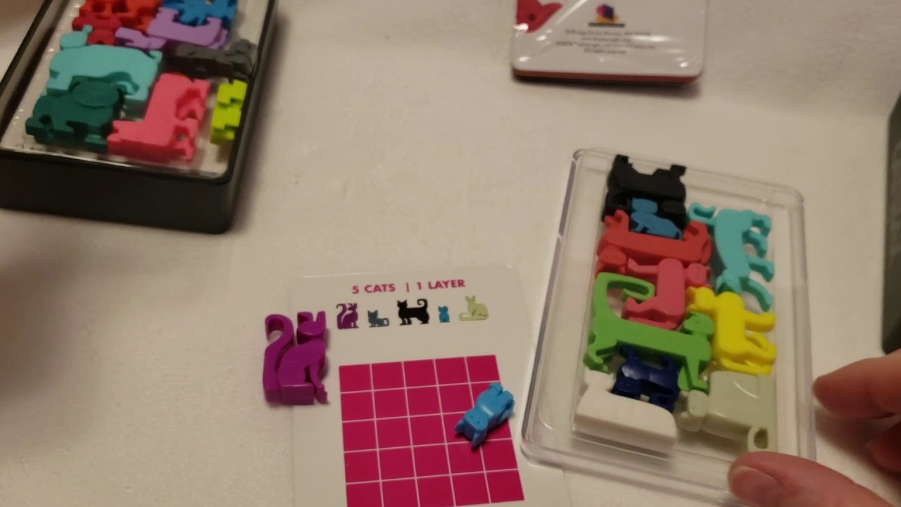 Cat Stacks and Dog Pile Game by Brainwright