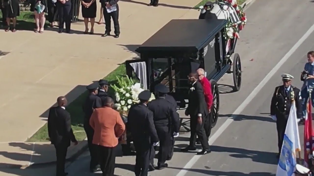St. Louis officer David Lee remembered as a protector and guardian at funeral