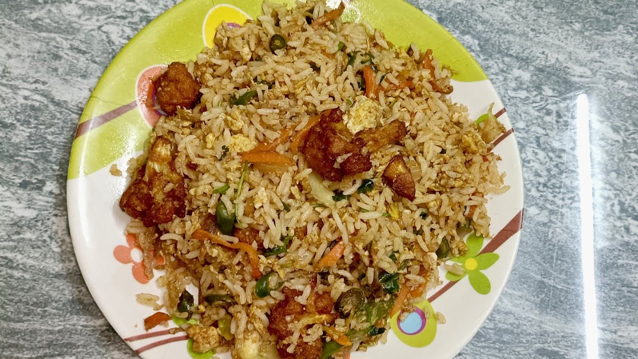 😻ஹோட்டல் ஸ்டைல் காலிஃபிளவர் பிரைட் ரைஸ்# cauliflower egg fried rice # couple cooking 