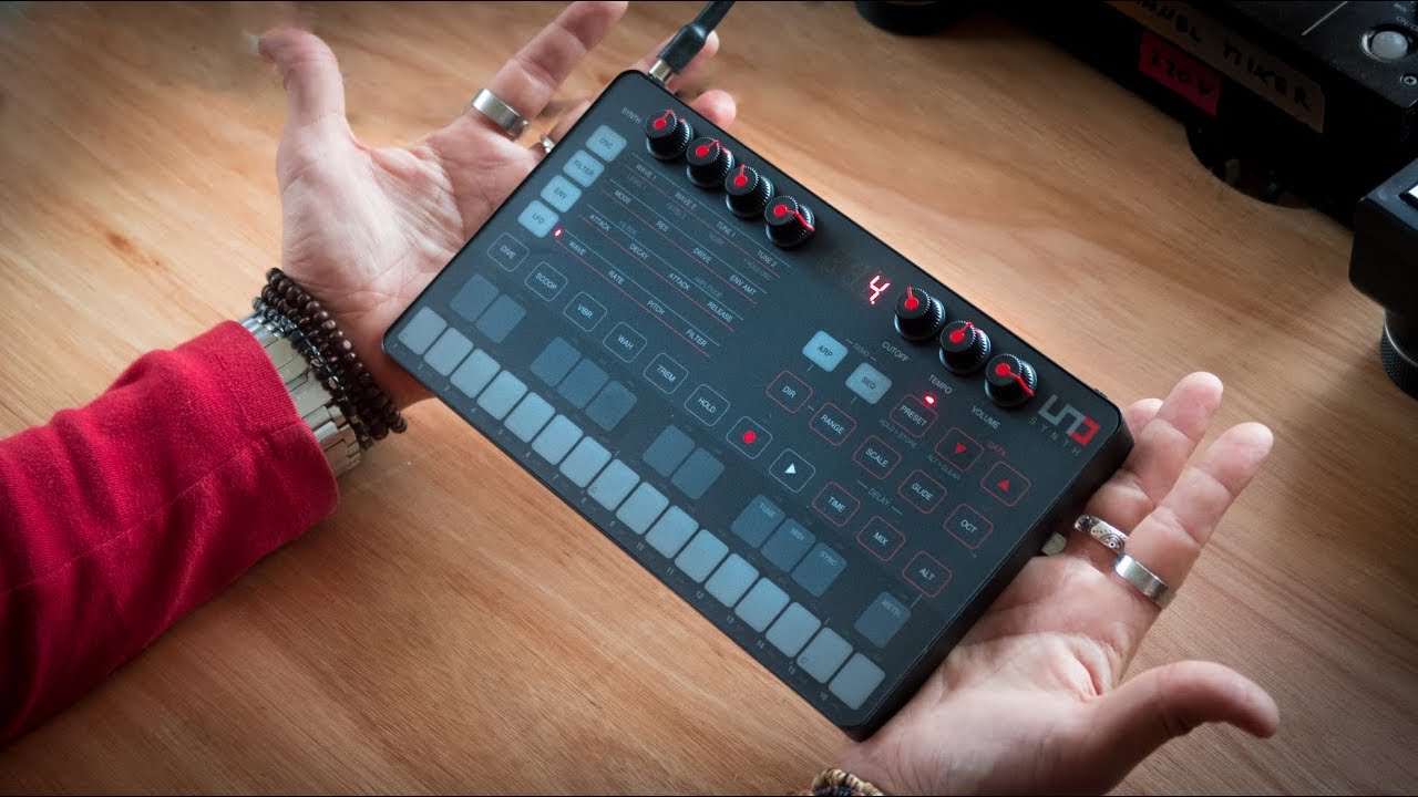 UNO Synth: Unboxing & Fun