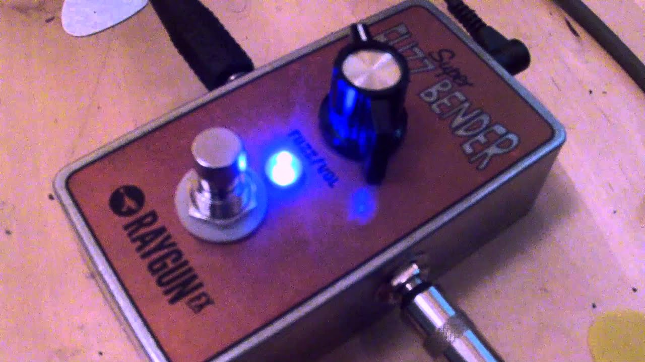 Raygun FX  SUPER FUZZ BENDER (Veryquick demo)