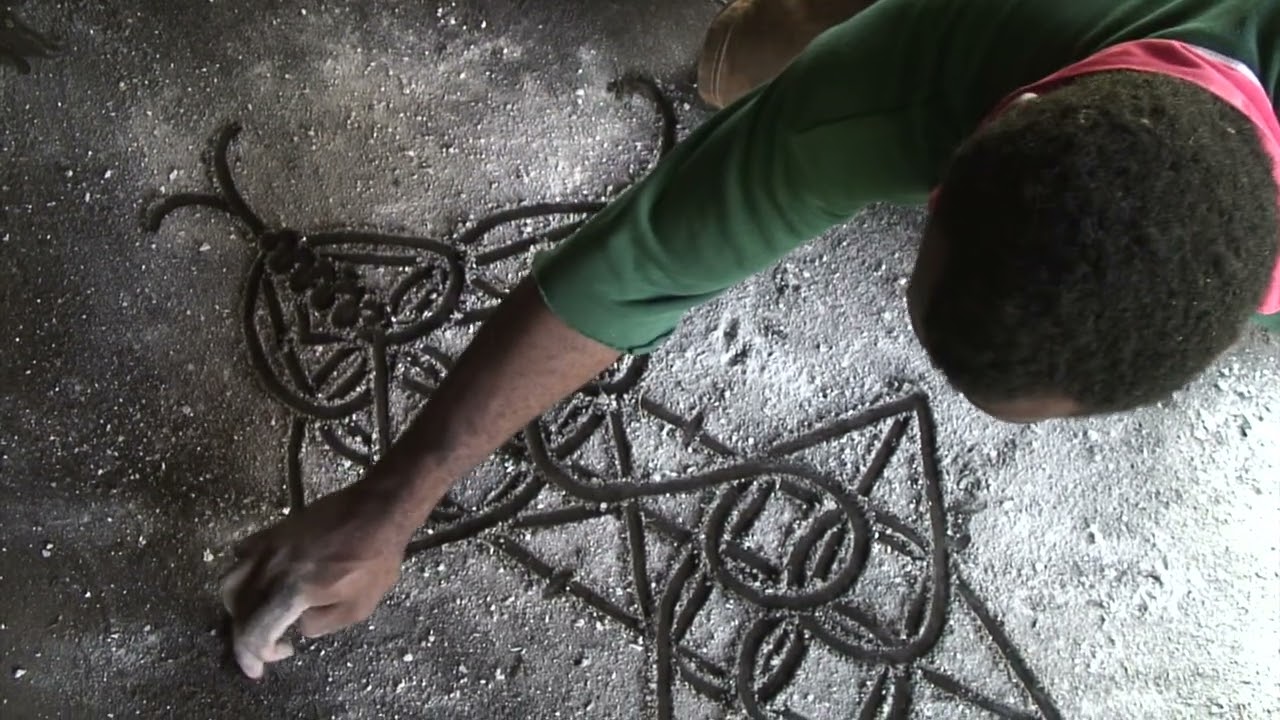 Sanddrawing story from Vanuatu: Two Women Under the Nambangga Tree