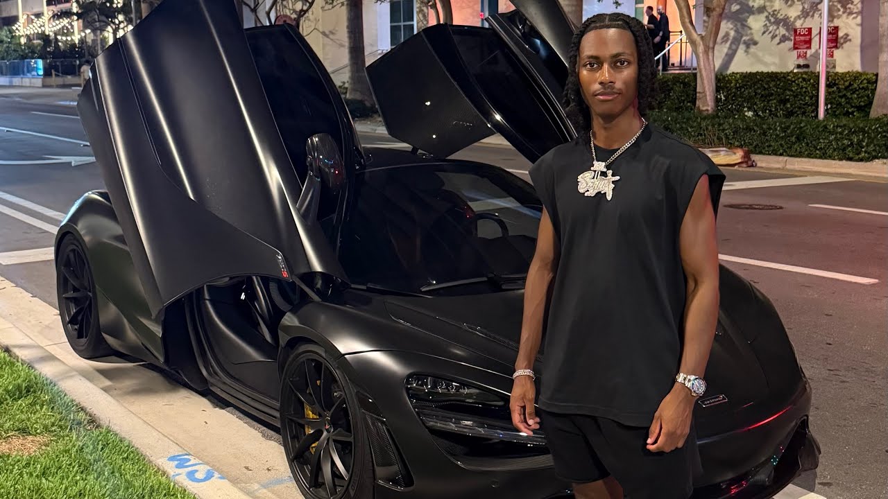 I BOUGHT A MCLAREN 720S IN MIAMI!