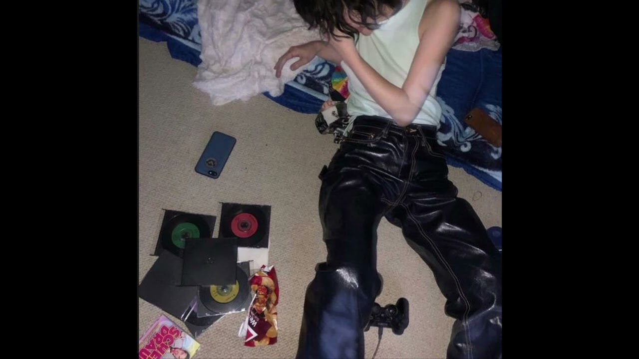 FREE Crystal Castles x Akiaura Type Beat 