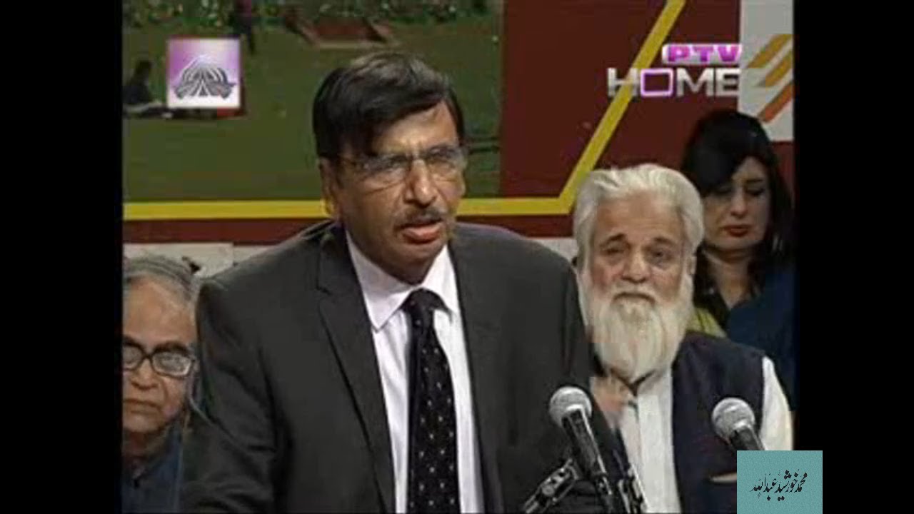 Shoaib Bin Aziz Ghazal       لکھا رکھا ہے عہدِ ترکِ الفت      مگر دل دستخط کرتا نہیں ہے