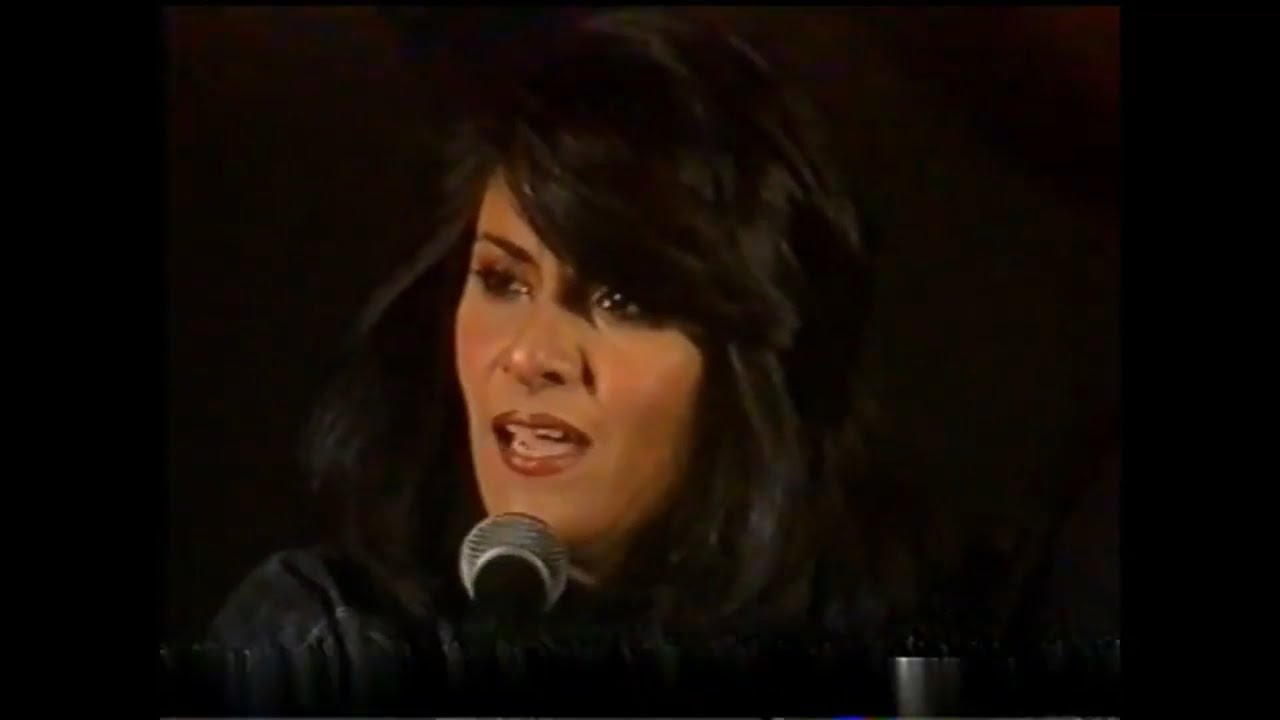 Tina Sani sings Faiz Ahmed Faiz     بہار آئی تو جیسے یک بار