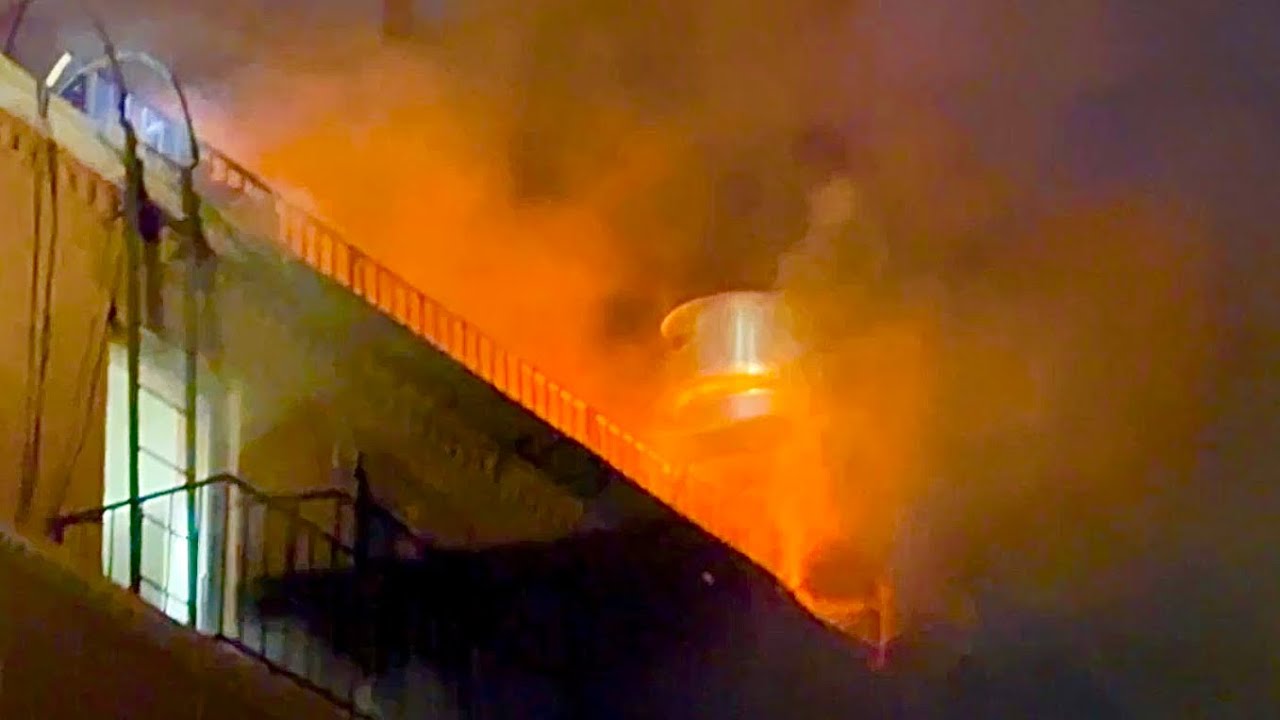 *КРУПНЫЙ ПОЖАР 4-Й ТРЕВОГИ~ПОСЛУЖБА ПОЖАРНОЙ СЛУЖБЫ FDNY, ЯЩИК 1426~ПОСЛУЖБА ПОЖАРА ТУШИТ В ТРЕХ ...