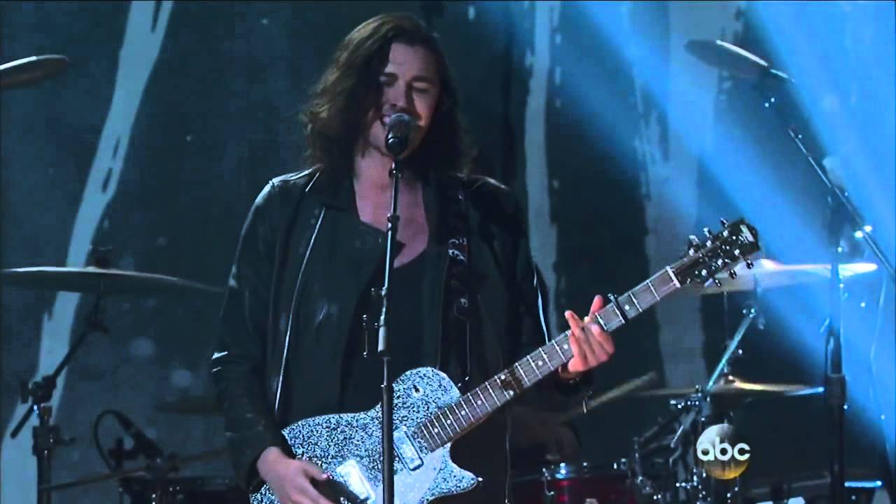 Hozier Take Me To Church live performance At Billboard Music Awards 2015 @BBMAs 2015.5.17