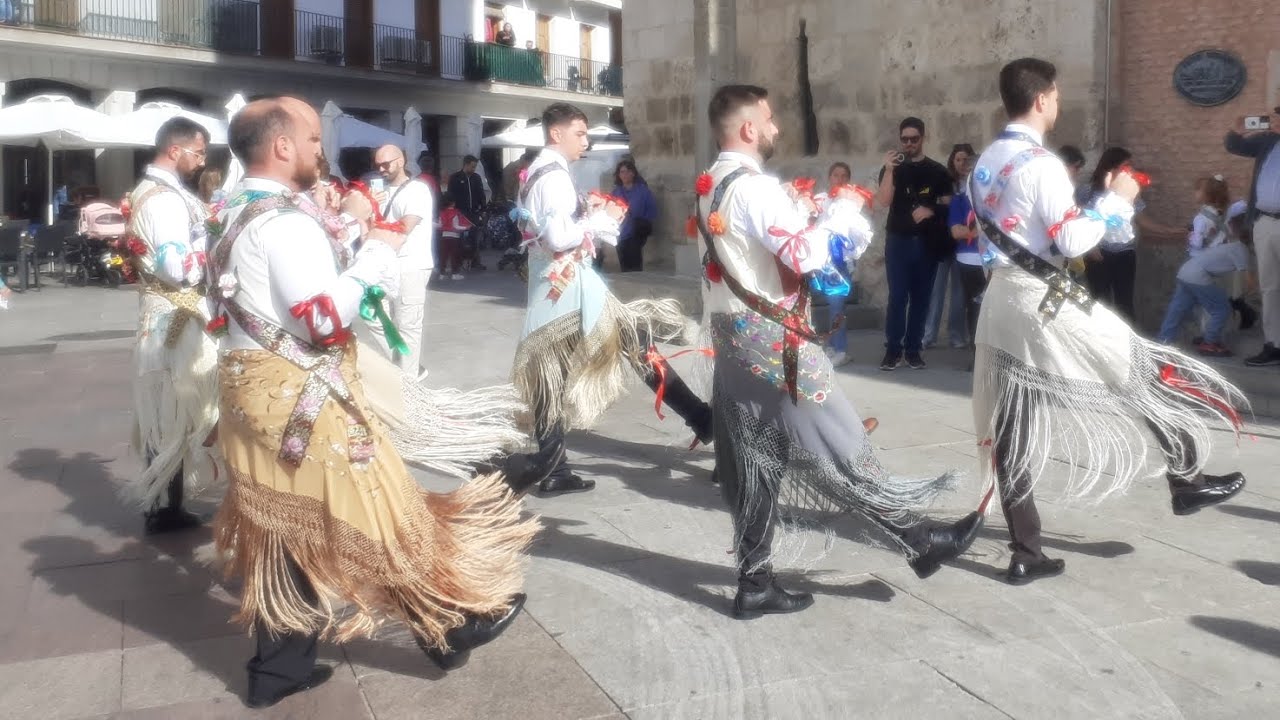 Danzantes de Peloche Círculo Extremeño Torrejón 2025