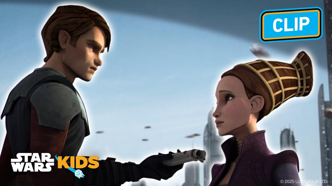 Anakin Gives His Lightsaber to Padmé ⚔️💗 | Star Wars: The Clone Wars | @StarWarsKids