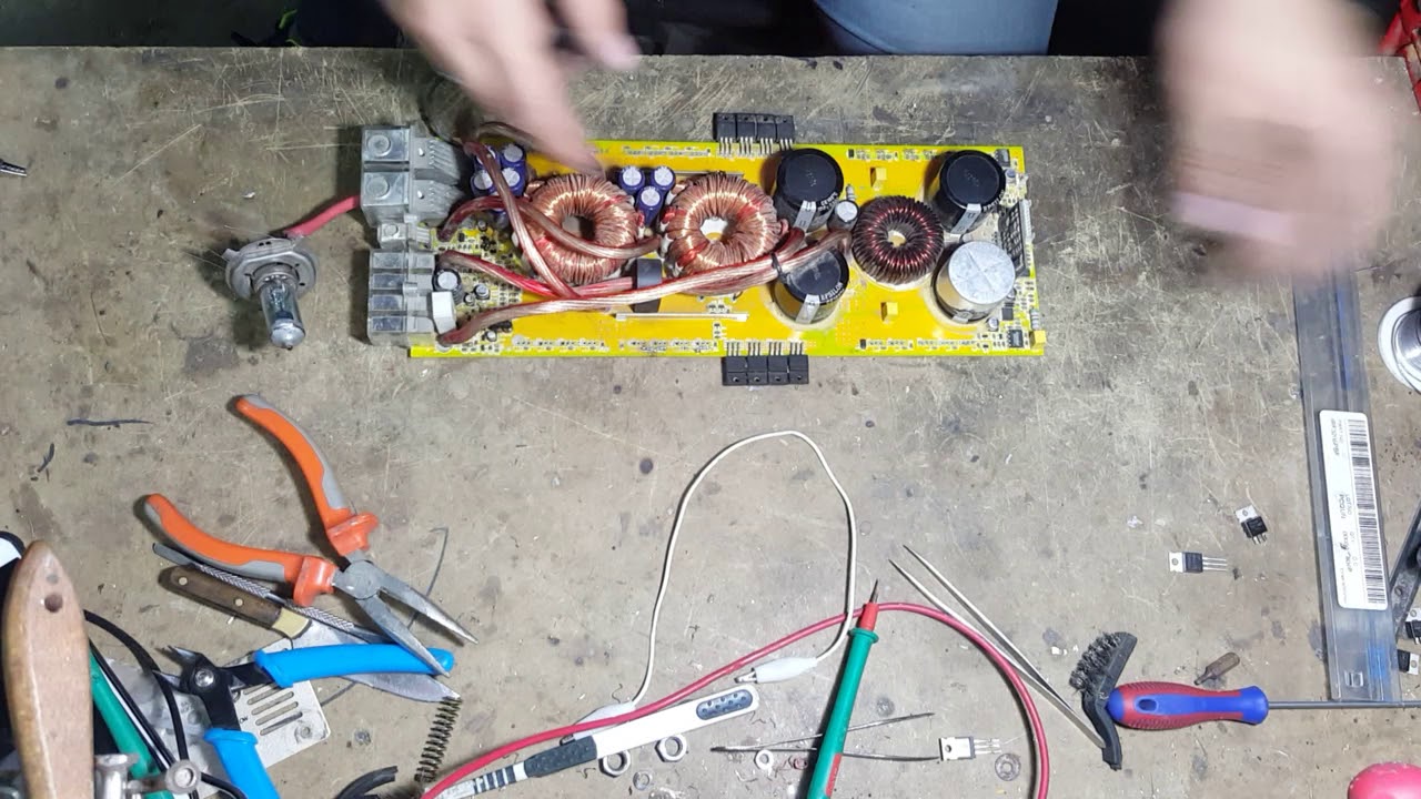 REPARACION SOUNDMAGUS VS2000.1 ETAPA/POTENCIA/AMLIFICADOR PARTE 1 JOACYM SIRIANI