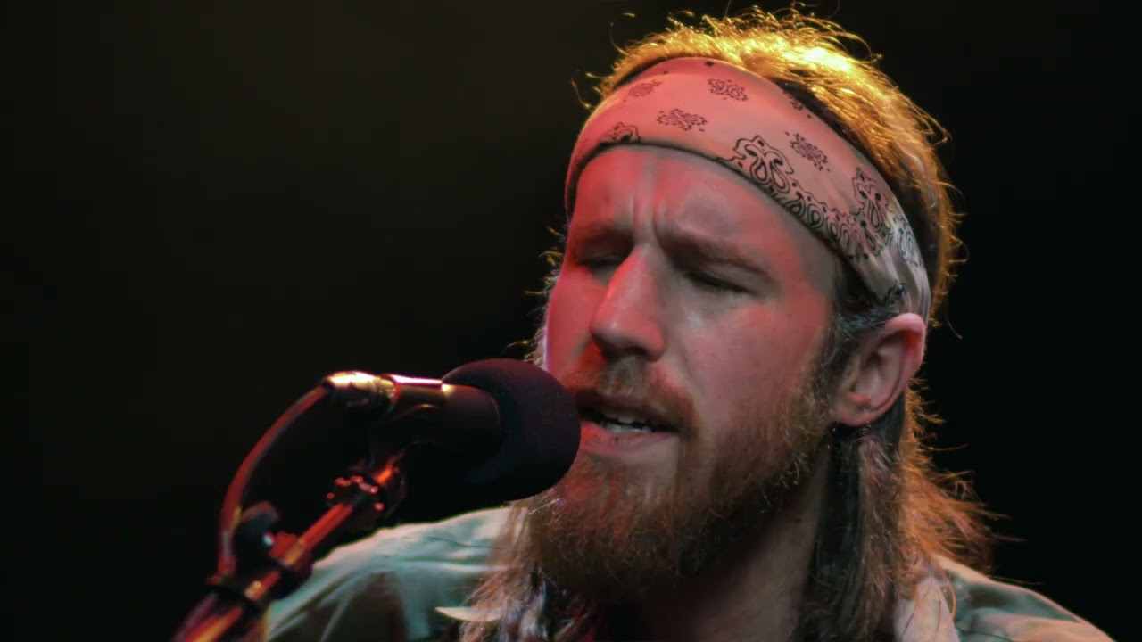 Alex Williams - Freak Flag (Recorded live at MM Studios)