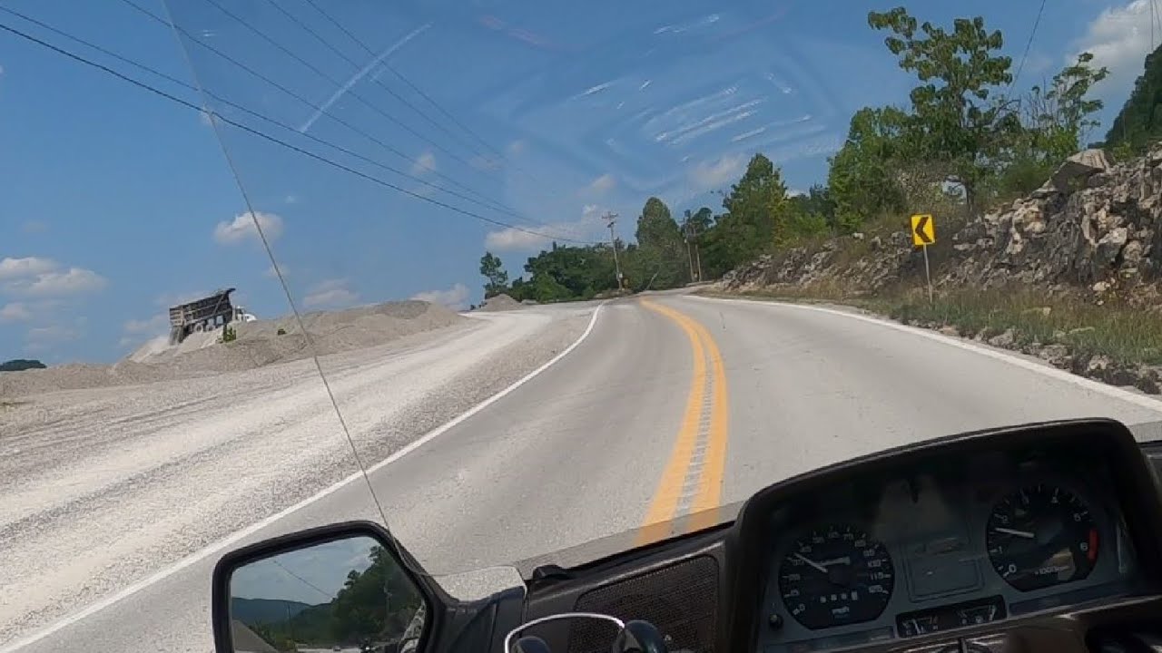 '91 Goldwing and Fatboy on some Kentucky 2-Lanes