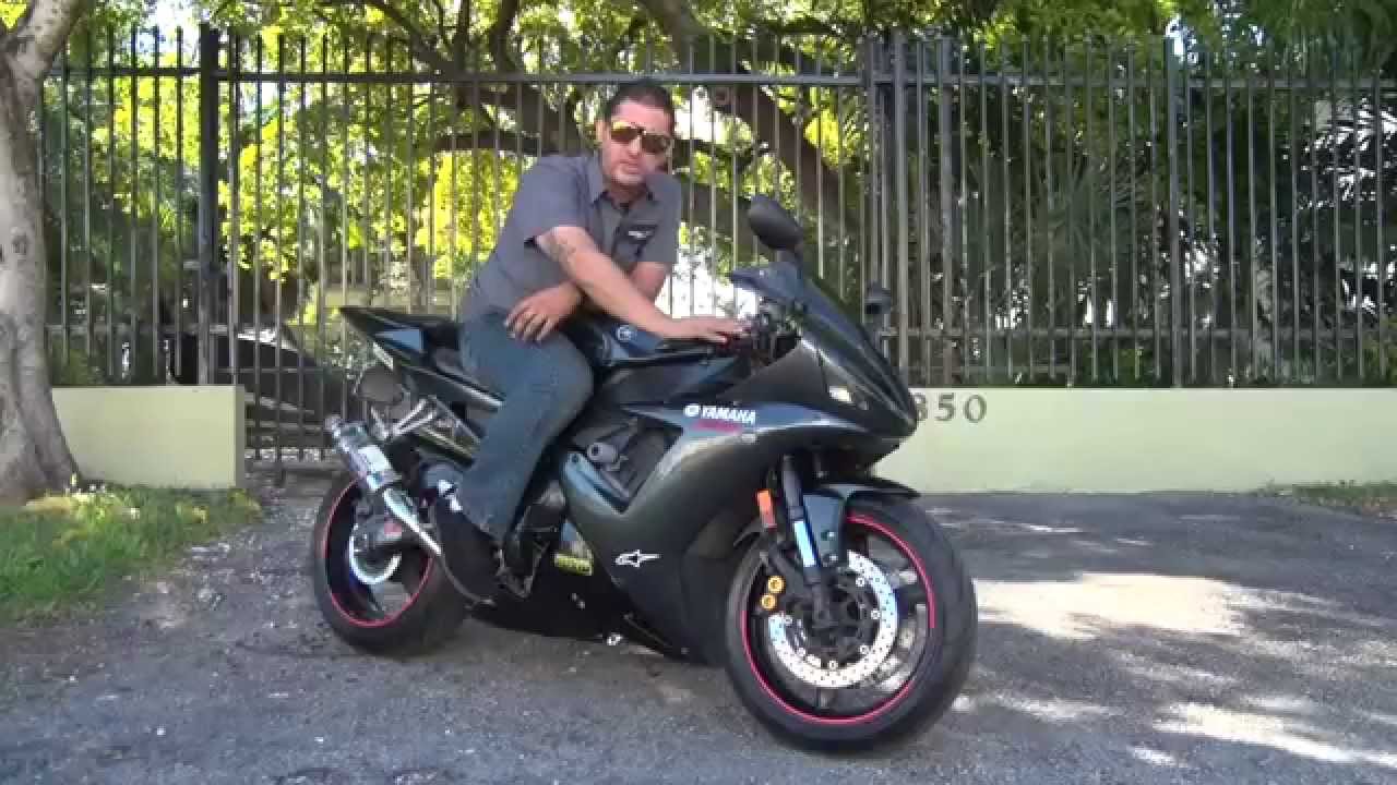 Adrenaline Motorbikes - 2002 Yamaha R1