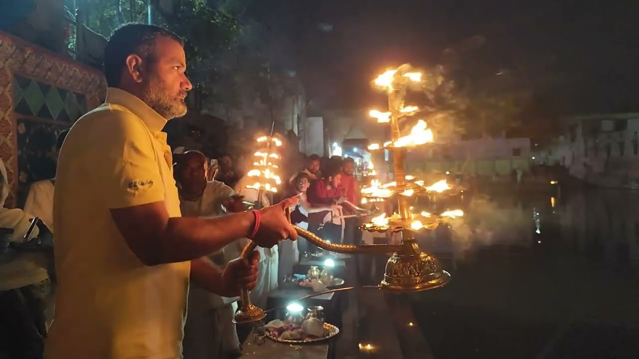বৃন্দাবন রাধা কুন্ডের সন্ধ্যা আরতি পরিক্রমা দর্শন Vrindavan Radha Kundu Sandhya AartiDarshan02/03/26