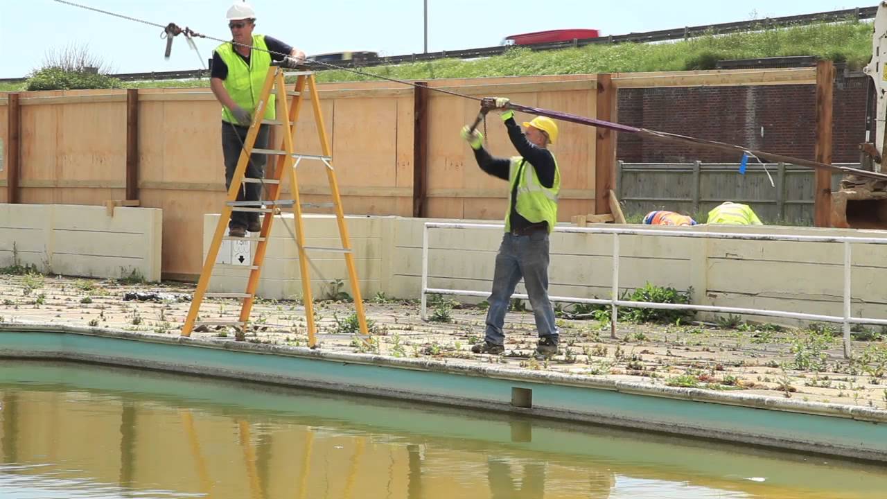 Saltdean Lido - the mast is removed
